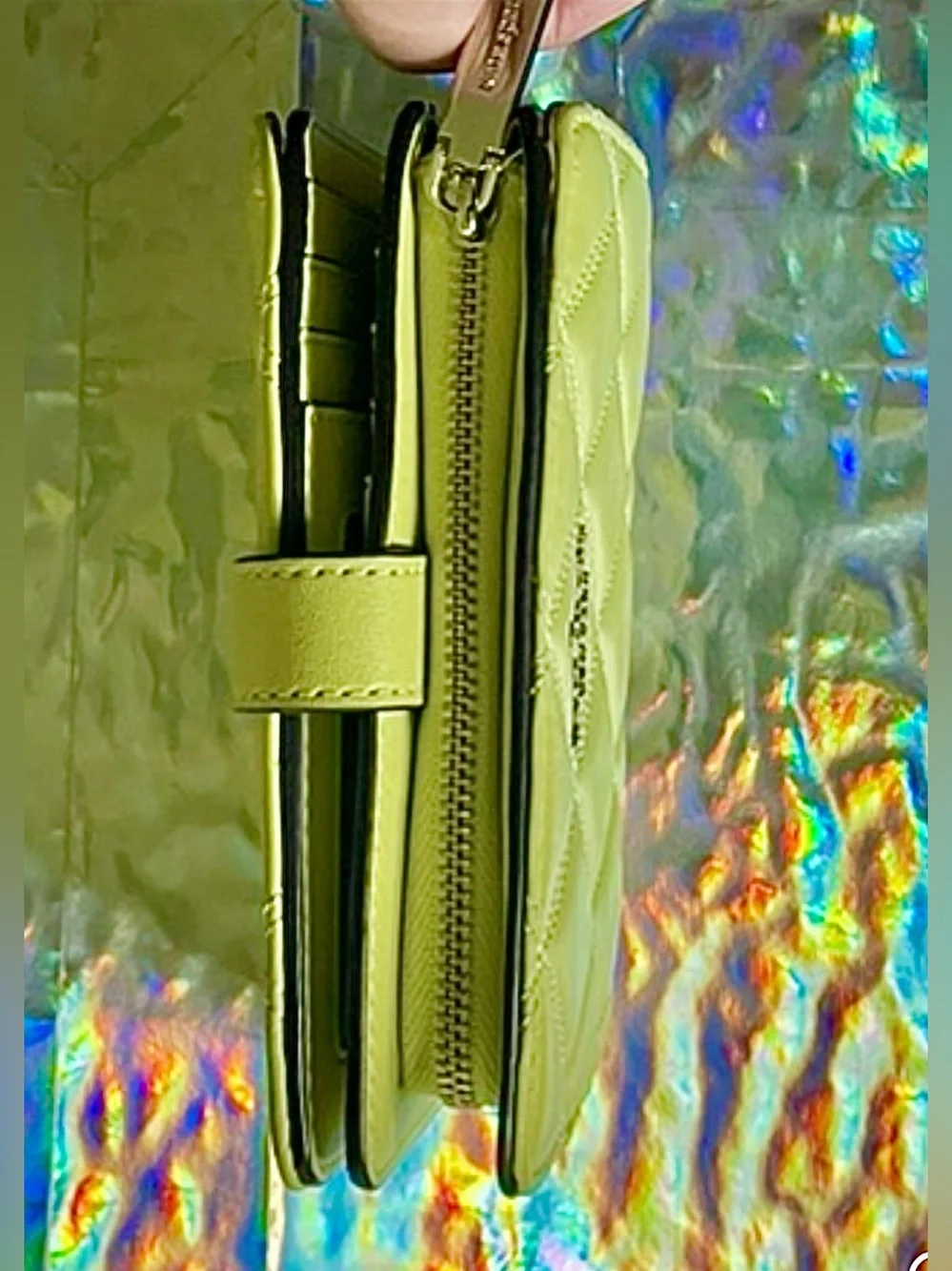 Kate Spade Natalia Quilted Leather Medium Bifold Wallet Lime Green Like New